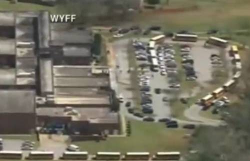 Video: Reportan un tiroteo en secundaria de Carolina del Sur